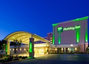 Veiw of Holiday Inn Exterior at night